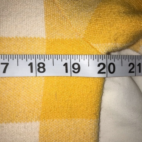 Moth Sweater Anthropologie Yellow White Check Gingham Plaid Scalloped He… - Picture 11 of 11